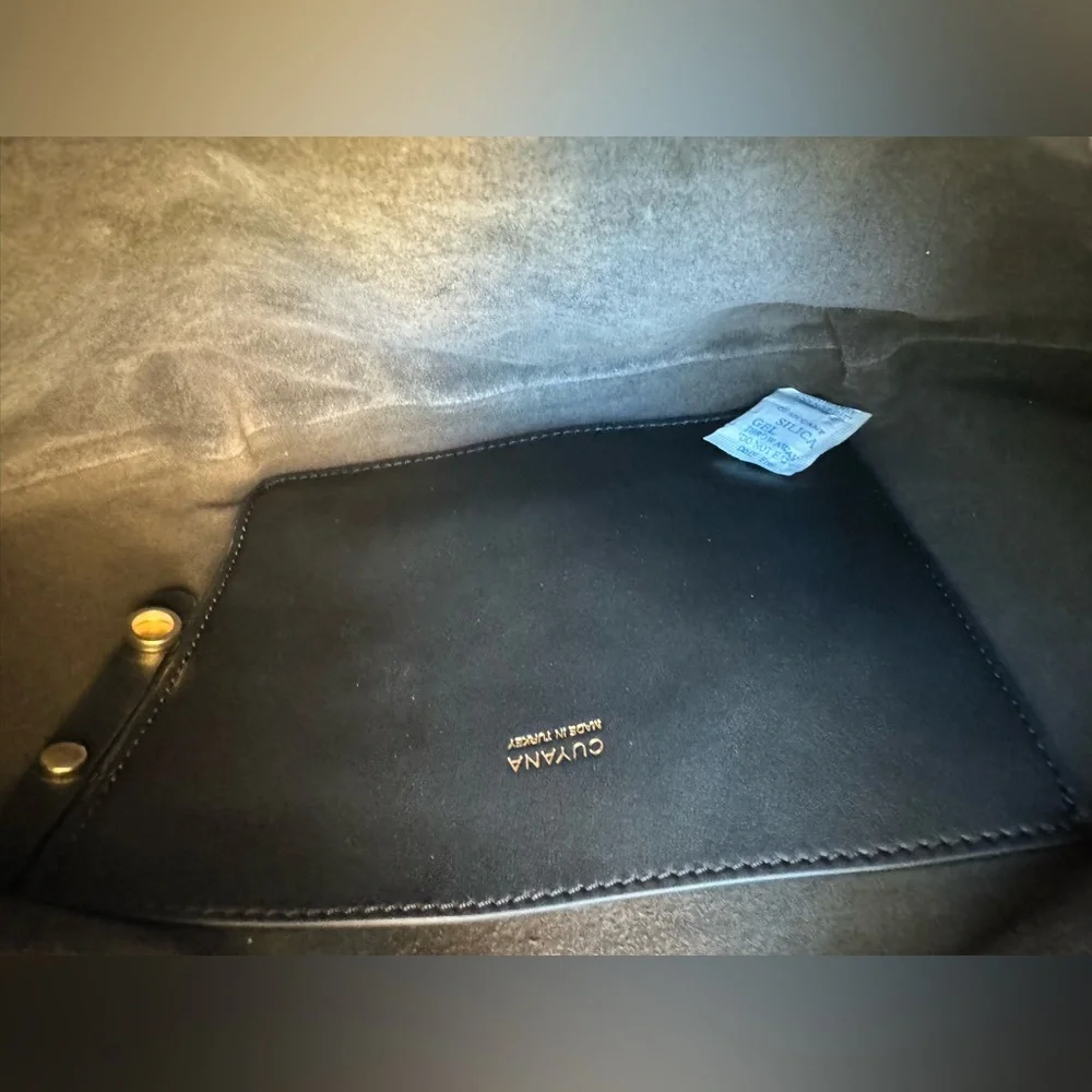 NWT Cuyana Celestia Shoulder Bag - Picture 11 of 14